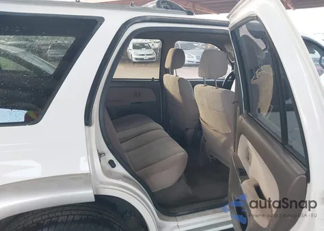 2000 Toyota 4Runner Sr5 from USA, damaged, VIN JT3GN86R9Y0160639